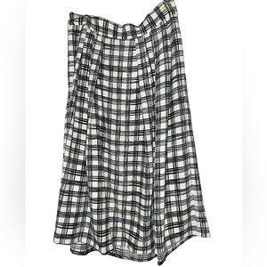 New York & Co. eva mendes black and white checkered midi skirt Size MD